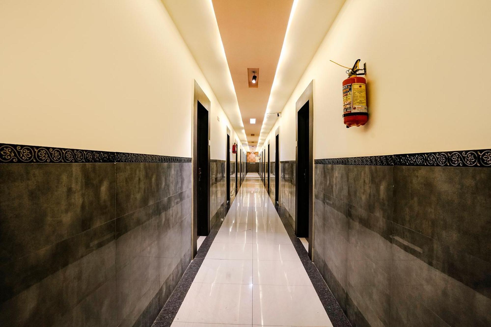 Fabhotel Sai Vihar Kolshet Exterior foto